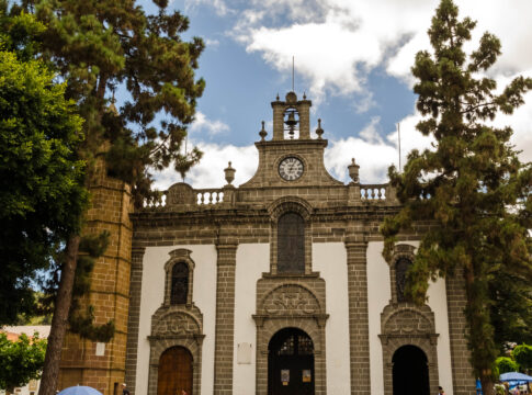 Basilica Del Pino