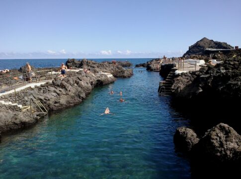 El Caleton Rock Pools
