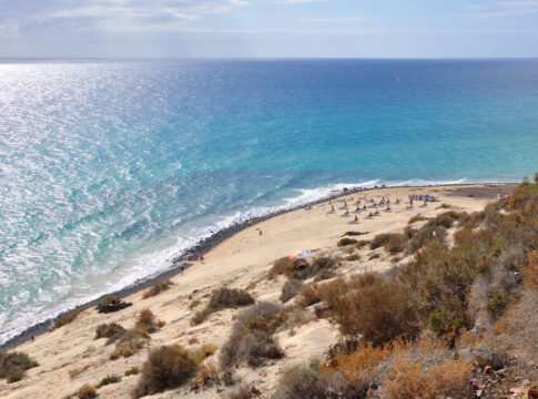 Esquinzo Beach