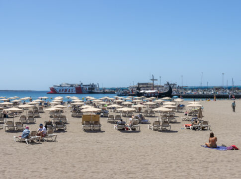 Los Cristianos Beach