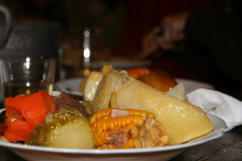 Puchero canario